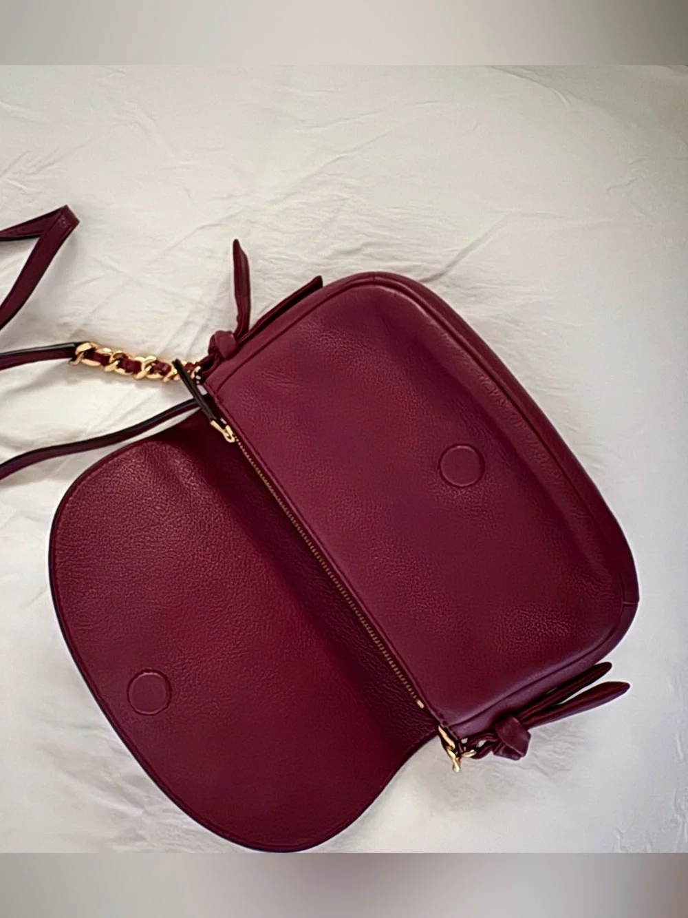 Tory Burch Embossed Logo Leather Crossbody - Burgundy